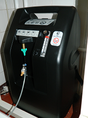 Oxigén koncentrátor (Devilbiss Compact 525)